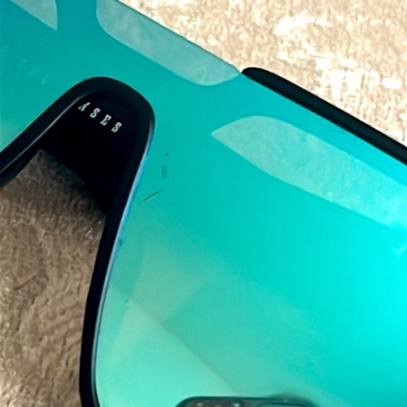 Brand New True Religion Mirrored Shield Aviator Mens Sunglasses Matte Black - Picture 15 of 16